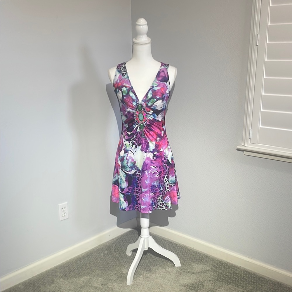 VENUS Purple and Pink V-Neck Sleeveless Mini Dress